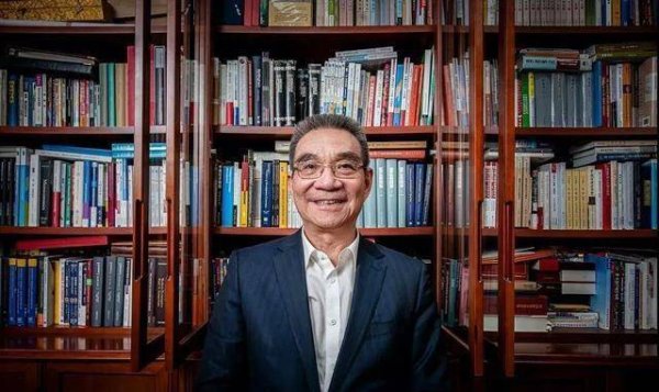 配资炒股排名 北大国发院林毅夫谈养老：建立和赤脚医生类似的养老护理员制度